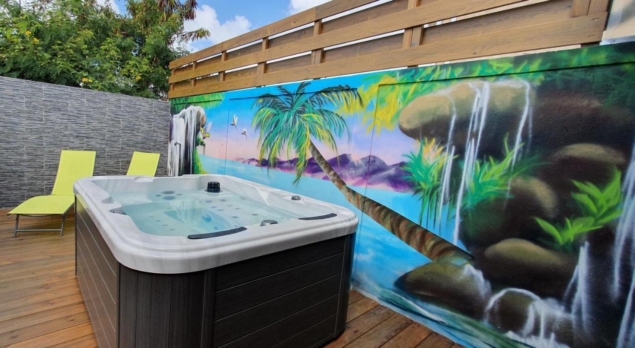 "Chez Claudia "Charmant Logement Avec Jacuzzi Privatif En Toute Intimite Sur Belle Terrasse Exterieure En Bois Et Piscine Courcelles Eksteriør bilde