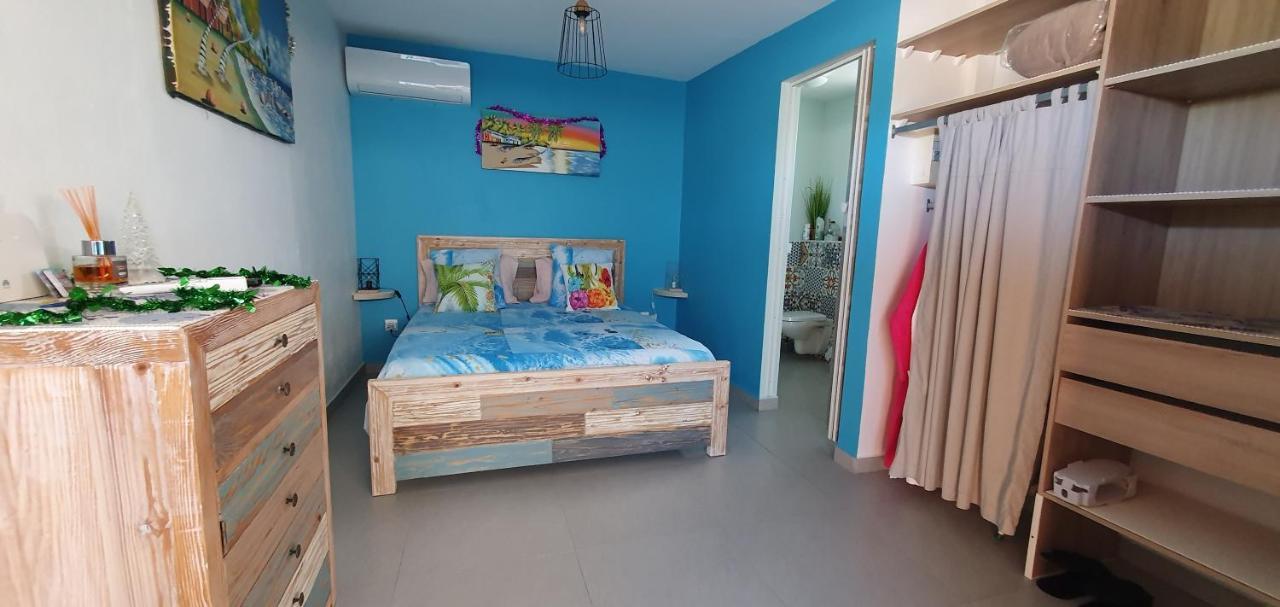 "Chez Claudia "Charmant Logement Avec Jacuzzi Privatif En Toute Intimite Sur Belle Terrasse Exterieure En Bois Et Piscine Courcelles Eksteriør bilde