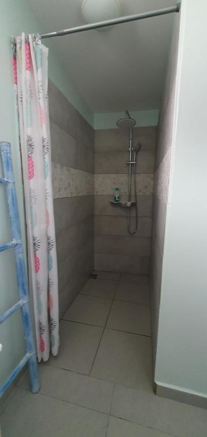"Chez Claudia "Charmant Logement Avec Jacuzzi Privatif En Toute Intimite Sur Belle Terrasse Exterieure En Bois Et Piscine Courcelles Eksteriør bilde