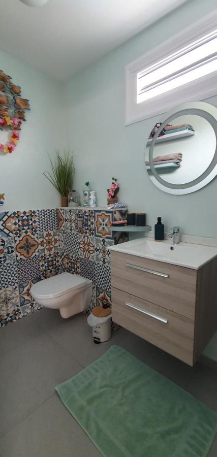 "Chez Claudia "Charmant Logement Avec Jacuzzi Privatif En Toute Intimite Sur Belle Terrasse Exterieure En Bois Et Piscine Courcelles Eksteriør bilde