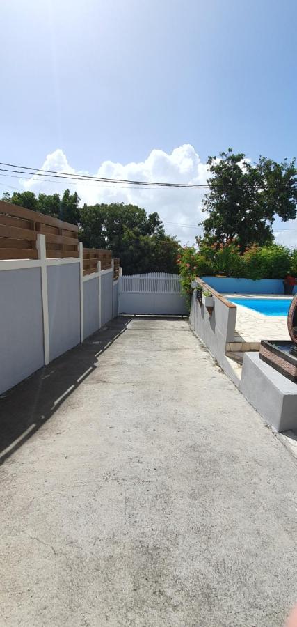 "Chez Claudia "Charmant Logement Avec Jacuzzi Privatif En Toute Intimite Sur Belle Terrasse Exterieure En Bois Et Piscine Courcelles Eksteriør bilde