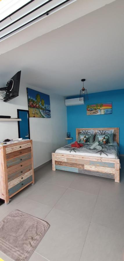 "Chez Claudia "Charmant Logement Avec Jacuzzi Privatif En Toute Intimite Sur Belle Terrasse Exterieure En Bois Et Piscine Courcelles Eksteriør bilde